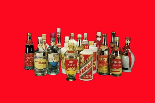 运城永济市回收十八老酒.jpg
